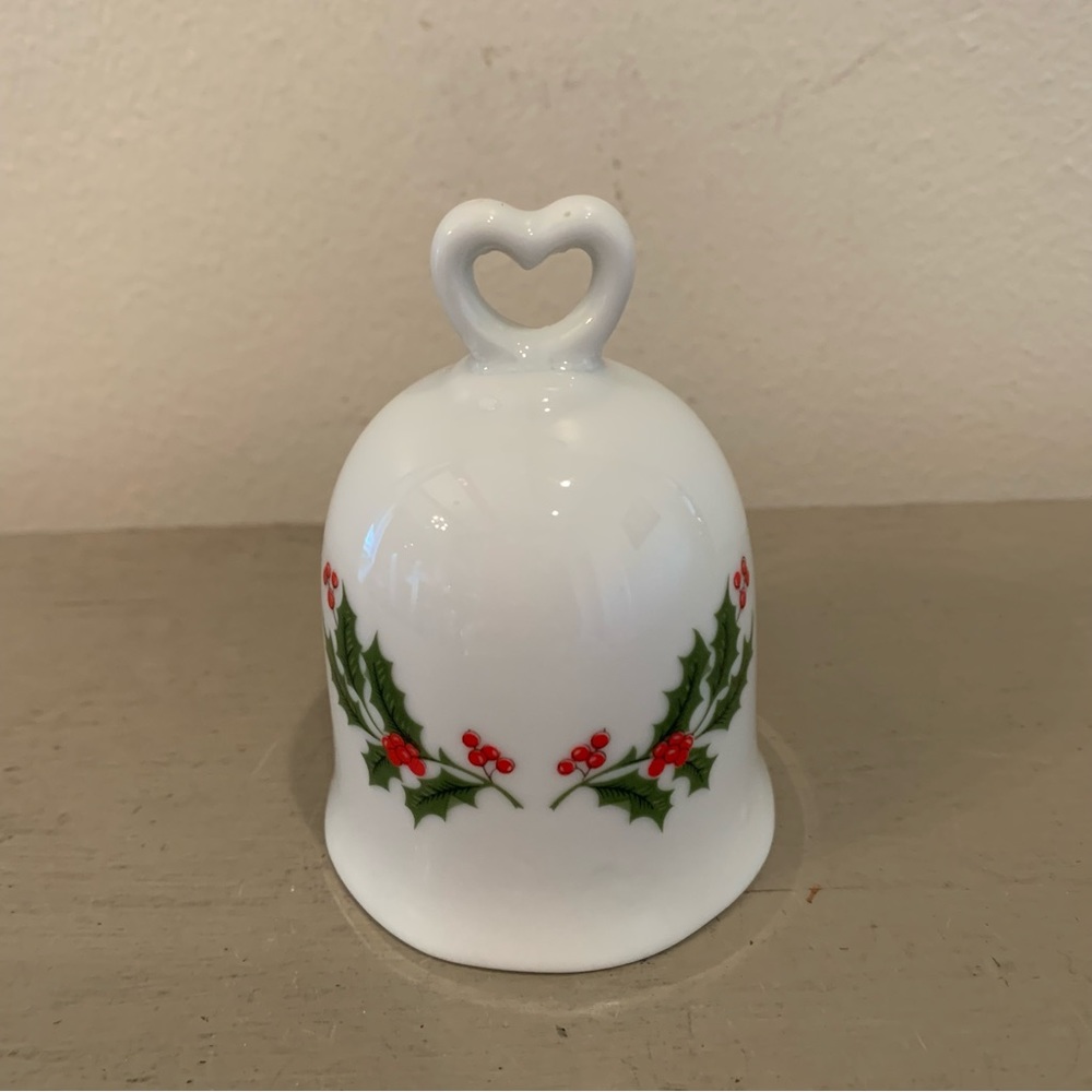 Vintage Japan Holly Christmas Bell